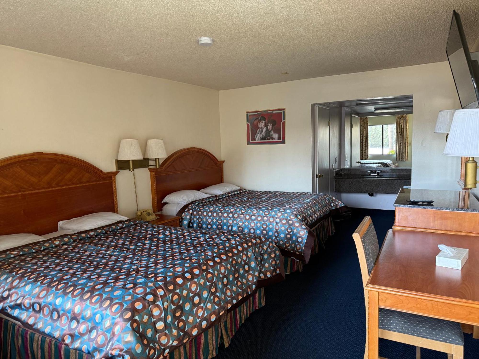 Fiesta Inn Los Angeles - Bell Gardens Zewnętrze zdjęcie