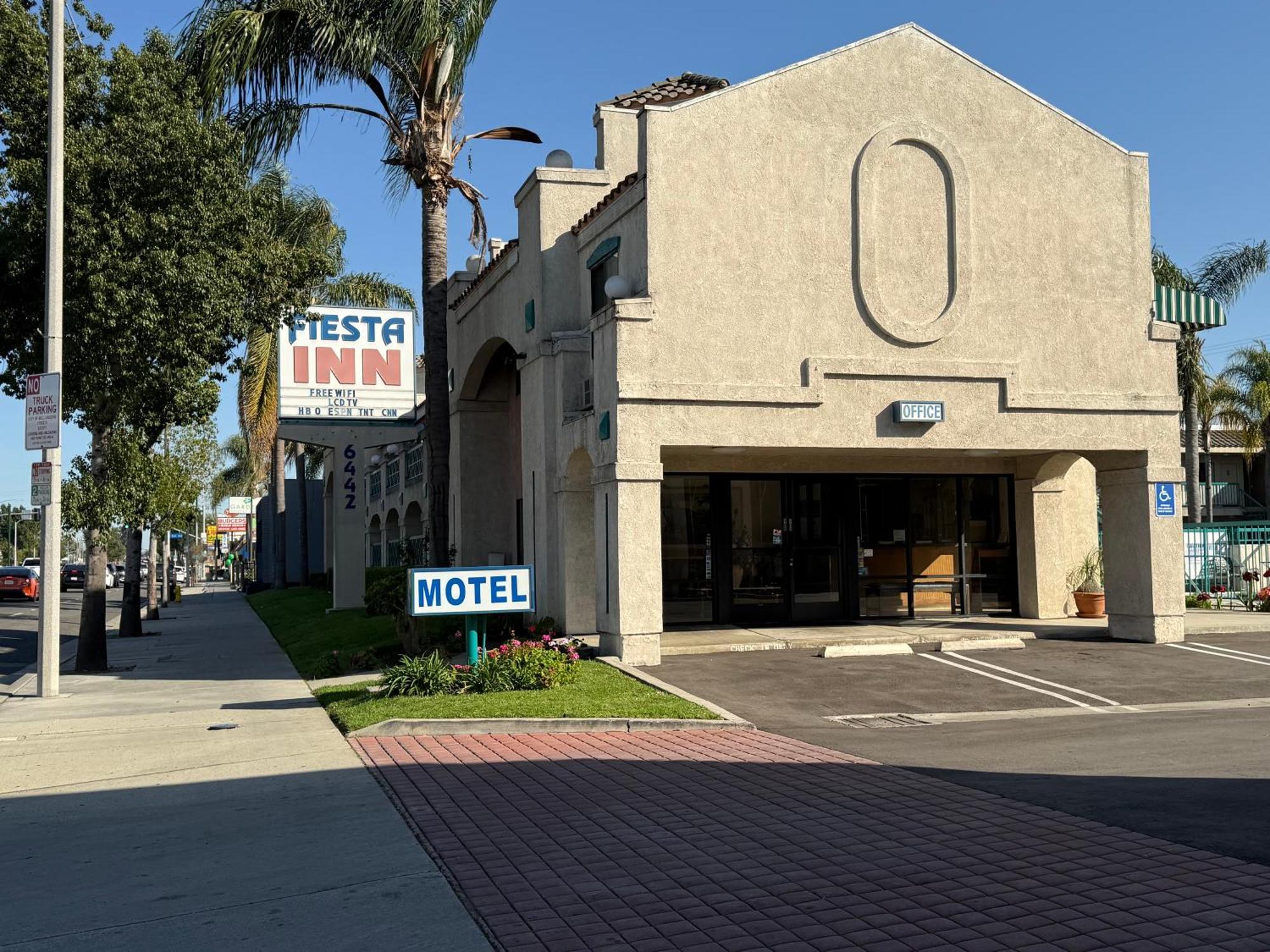 Fiesta Inn Los Angeles - Bell Gardens Zewnętrze zdjęcie