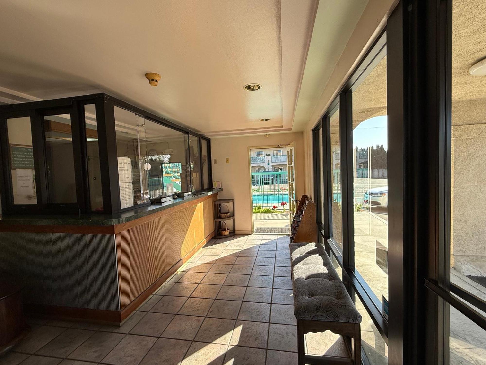 Fiesta Inn Los Angeles - Bell Gardens Zewnętrze zdjęcie